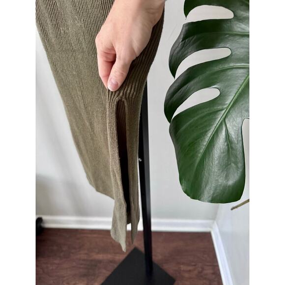 House of Harlow 1960 Green Ribbed Stretch Midi Skirt - Picture 2 of 5